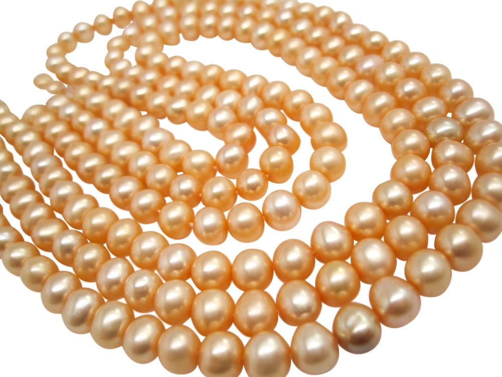Natural Round Pearls