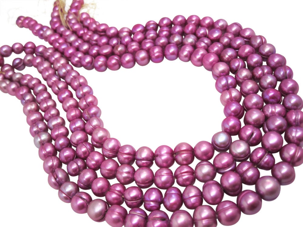 Violet Freshwater Pearls Side