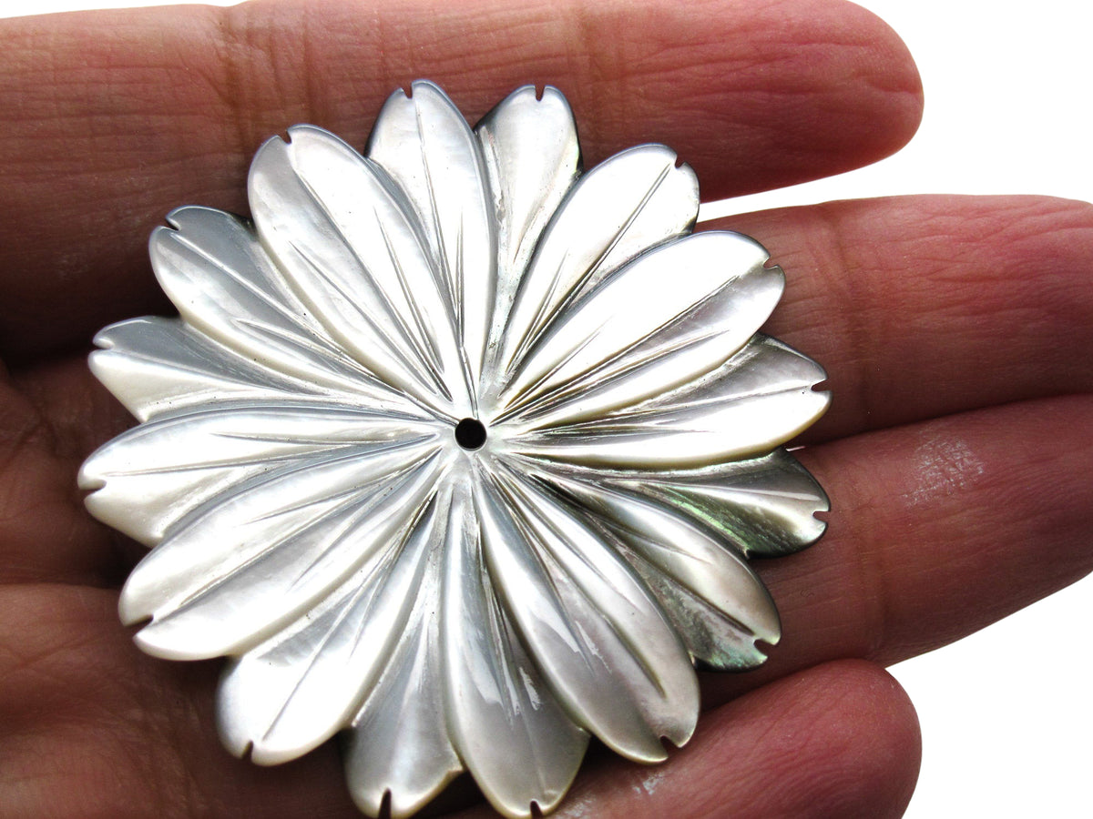 Mother of Pearl Flower Pendant