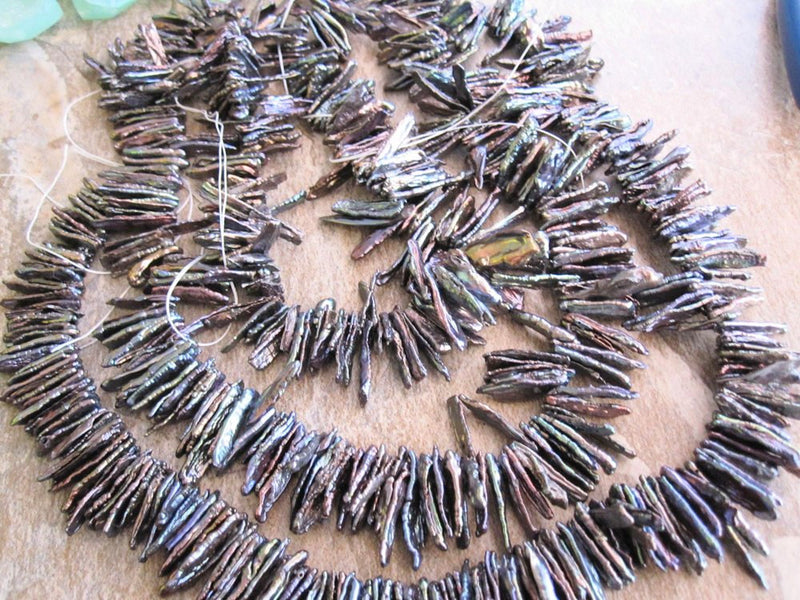 Biwa Pearl Beads
